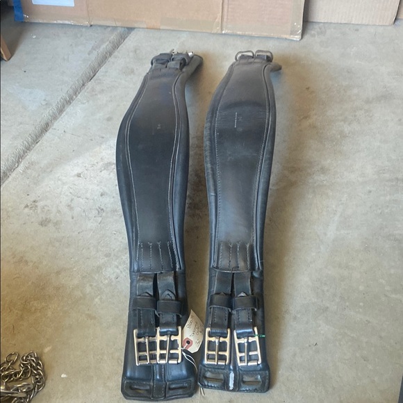 30” Dressage Girths - Picture 1 of 4